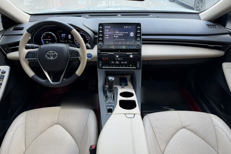 Used Toyota Avalon 2019 Dual-Engine 2.5L Luxury Edition China V Standard Interior 1