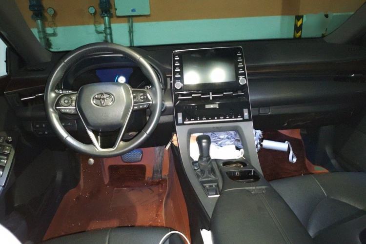 Used Toyota Avalon 2019 2.0L Luxury Edition China VI Standard Interior 2