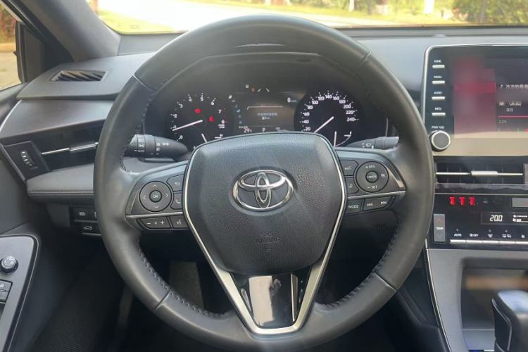 Used Toyota Avalon 2019 2.0L Luxury Edition China VI Standard Interior 2