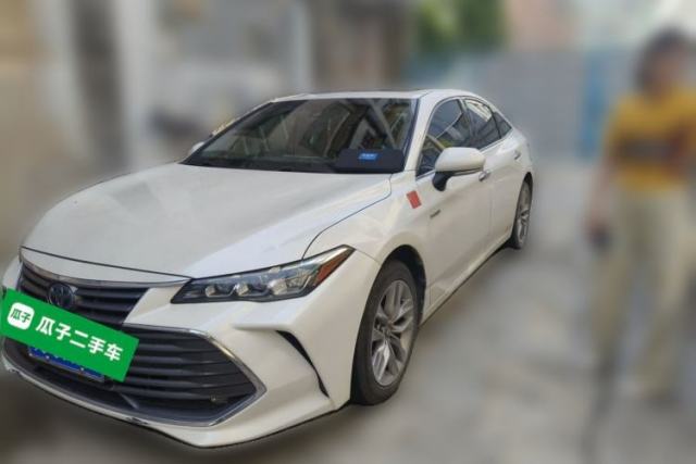 Used Toyota Avalon 2019 Dual-Engine 2.5L Luxury Edition China VI Standard