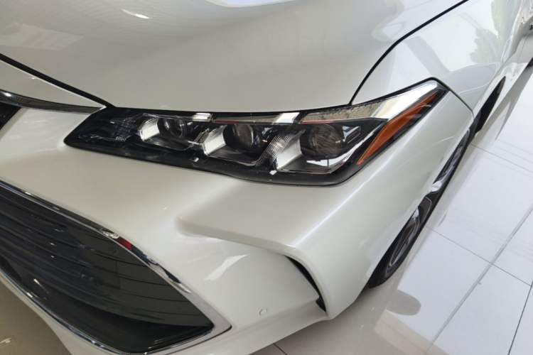Used Toyota Avalon 2019 Dual-Engine 2.5L Luxury Edition China VI Standard Left Front Headlight