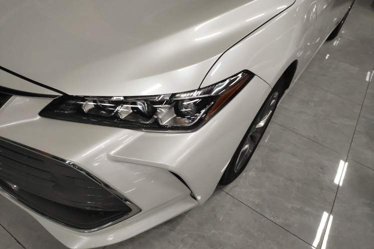 Used Toyota Avalon 2019 2.0L Ambition Edition China VI Left Front Headlight