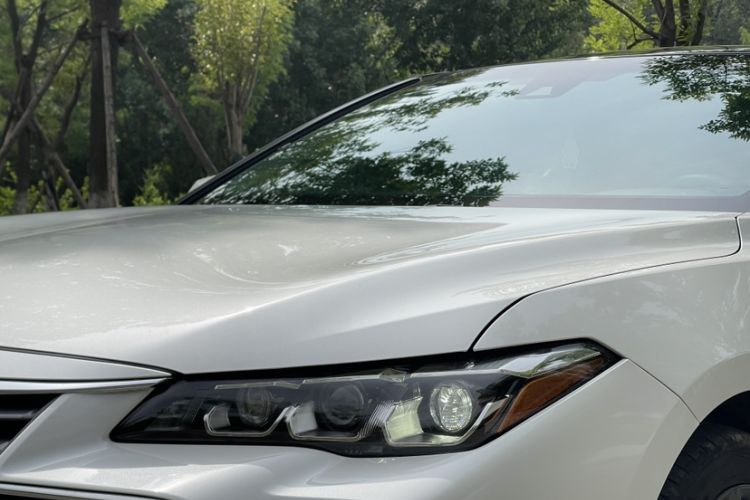 Used Toyota Avalon 2019 2.0L XLE Premium Edition China VI Left Front Headlight