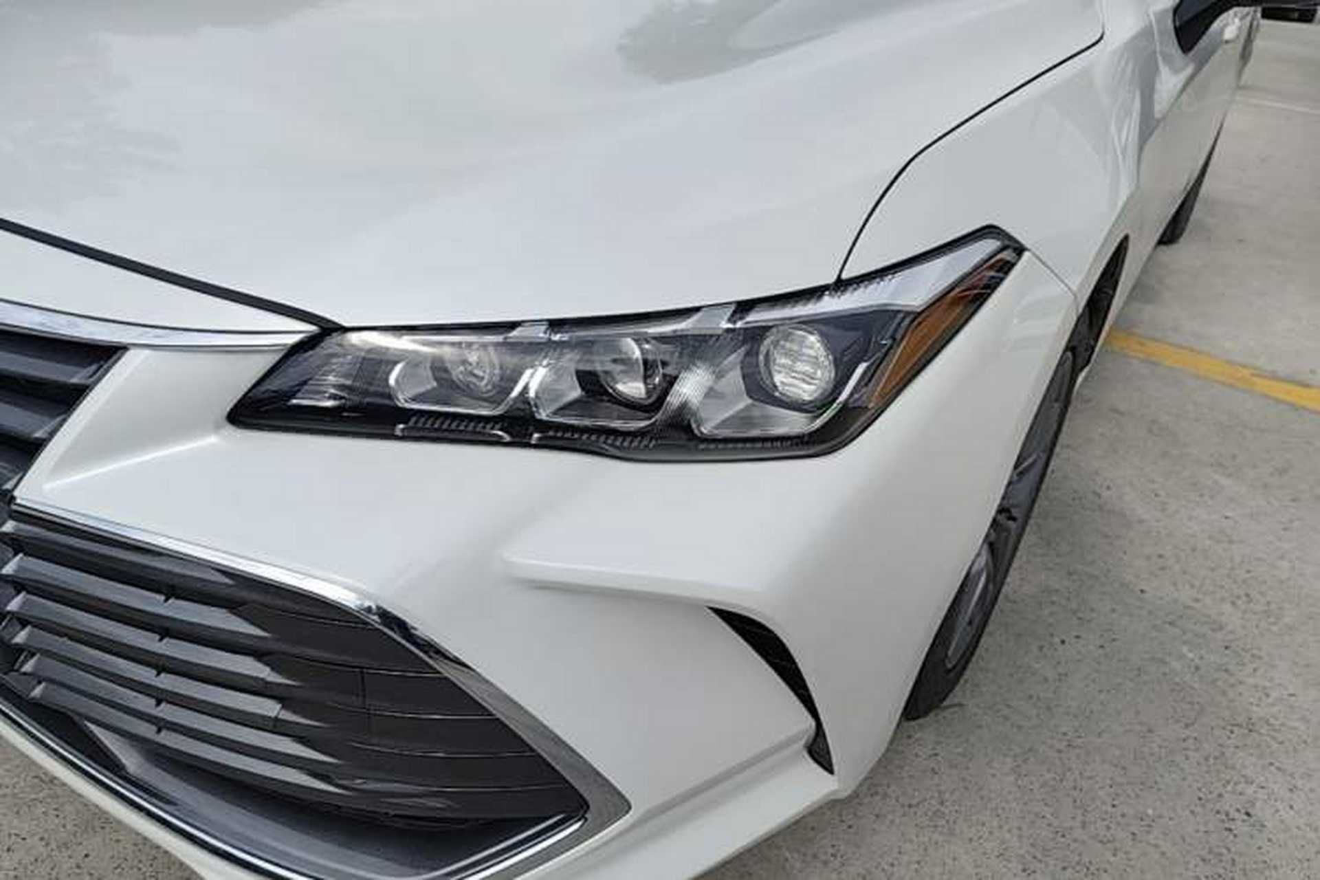 Used Toyota Avalon 2019 2.0L Ambition Edition China VI Left Front Headlight