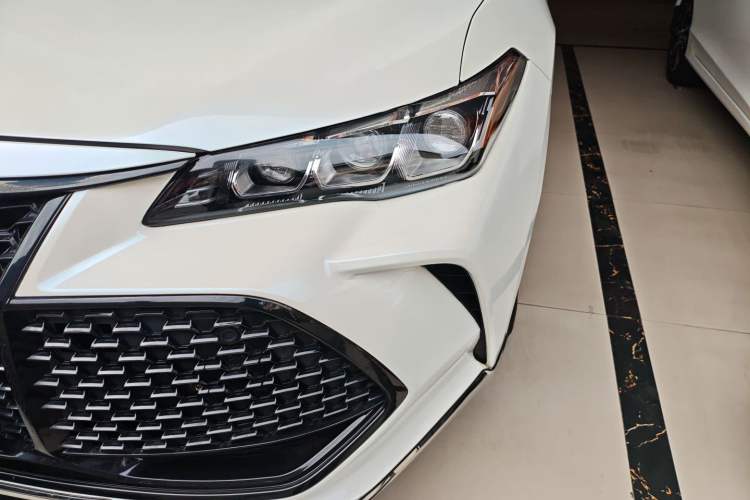 Used Toyota Avalon 2019 2.5L Ambition Version China V Standard Left Front Headlight