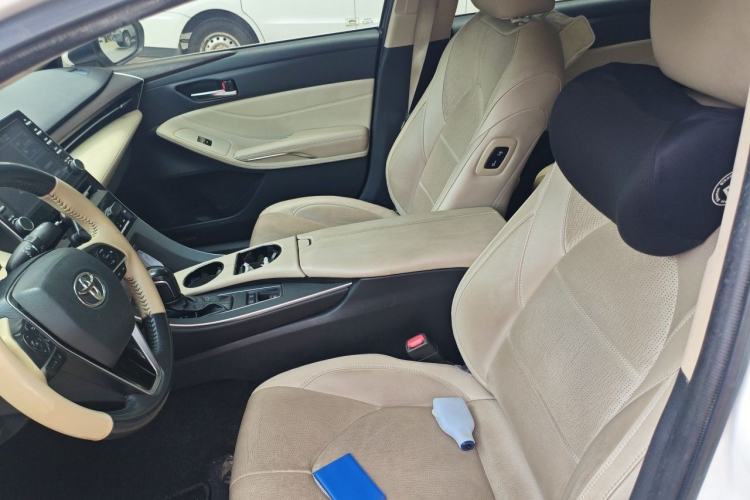 Used Toyota Avalon 2019 2.0L XLE Premium Edition China VI Left Front Seat