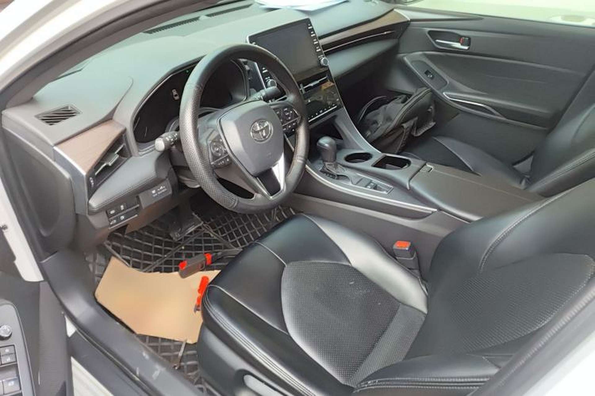 Used Toyota Avalon 2019 2.0L Ambition Edition China VI Left Front Seat