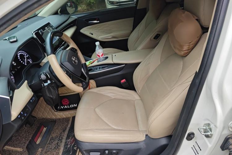 Used Toyota Avalon 2019 Dual-Engine 2.5L XLE Prestige Version China VI Standard Left Front Seat
