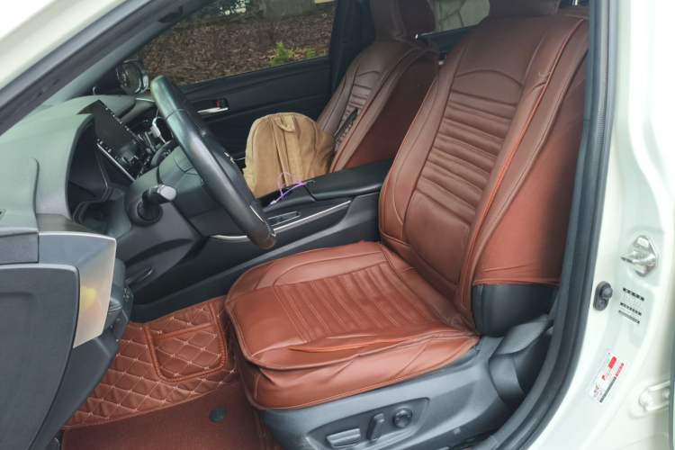 Used Toyota Avalon 2019 2.0L Luxury Edition China VI Standard Left Front Seat