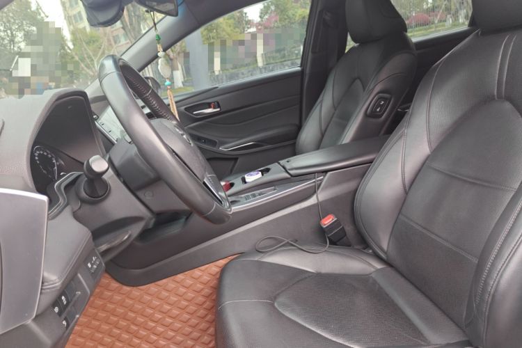 Used Toyota Avalon 2019 Dual-Engine 2.5L Luxury Edition China VI Standard Left Front Seat