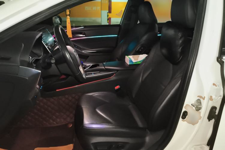 Used Toyota Avalon 2019 2.0L Luxury Edition China VI Standard Left Front Seat