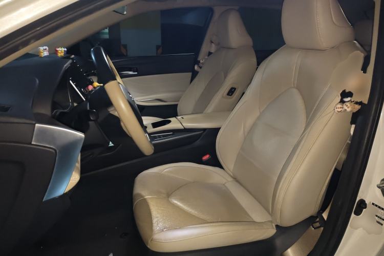 Used Toyota Avalon 2019 Dual-Engine 2.5L Luxury Edition China VI Standard Left Front Seat