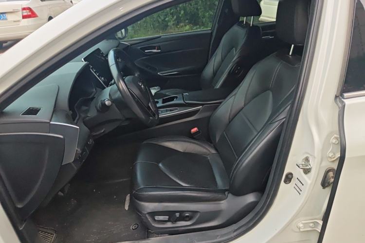 Used Toyota Avalon 2019 2.0L Luxury Edition China VI Standard Left Front Seat