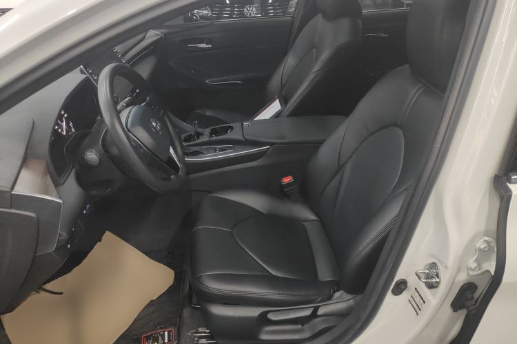 Used Toyota Avalon 2019 2.0L Ambition Edition China VI Left Front Seat
