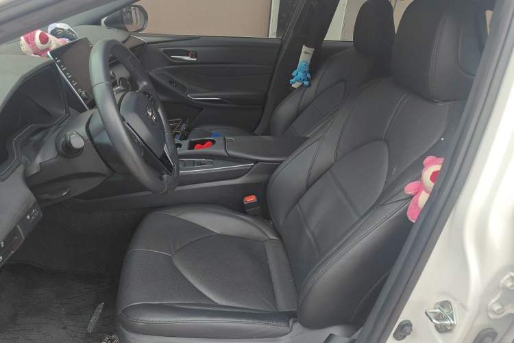 Used Toyota Avalon 2019 2.0L Luxury Edition China VI Standard Left Front Seat
