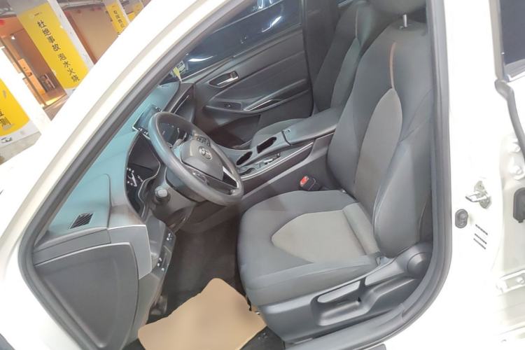 Used Toyota Avalon 2019 2.0L Ambition Edition China VI Left Front Seat