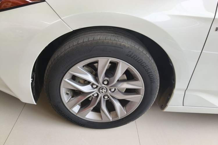 Used Toyota Avalon 2019 Dual-Engine 2.5L Luxury Edition China VI Standard Left Front Wheel Hub