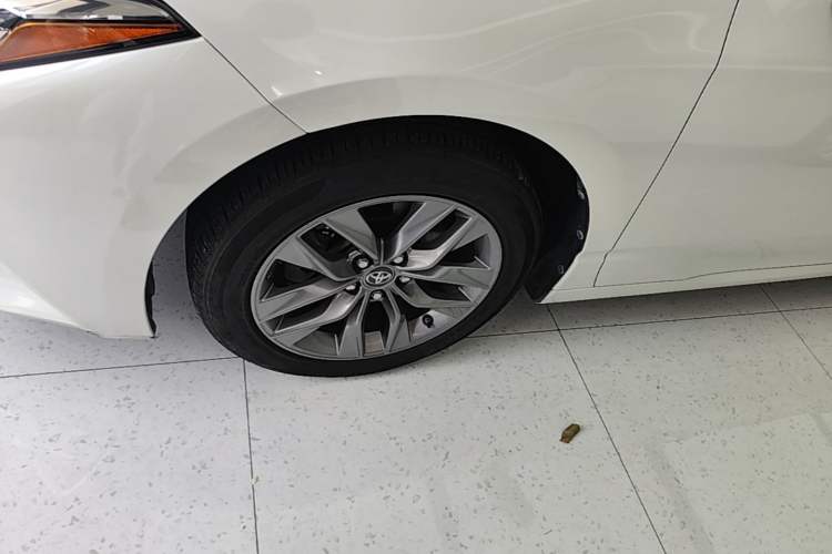 Used Toyota Avalon 2019 2.0L Luxury Edition China VI Standard Left Front Wheel Hub