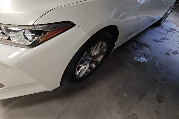Used Toyota Avalon 2019 2.0L Luxury Edition China VI Standard Left Front Wheel Hub