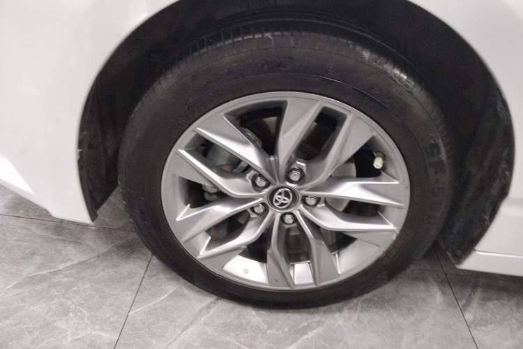 Used Toyota Avalon 2019 2.0L Luxury Edition China VI Standard Left Front Wheel Hub