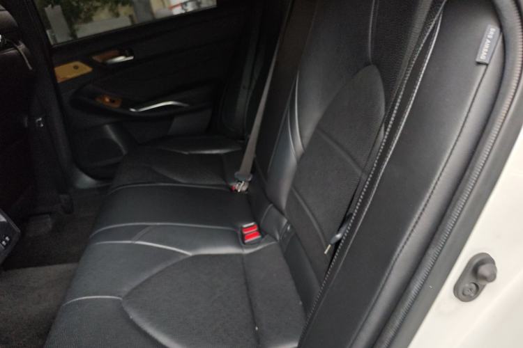 Used Toyota Avalon 2019 Dual-Engine 2.5L Luxury Edition China VI Standard Left Rear Seat
