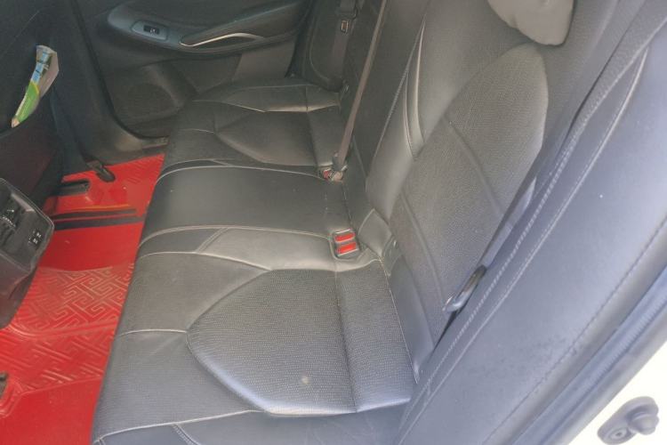 Used Toyota Avalon 2019 Dual-Engine 2.5L Luxury Edition China VI Standard Left Rear Seat