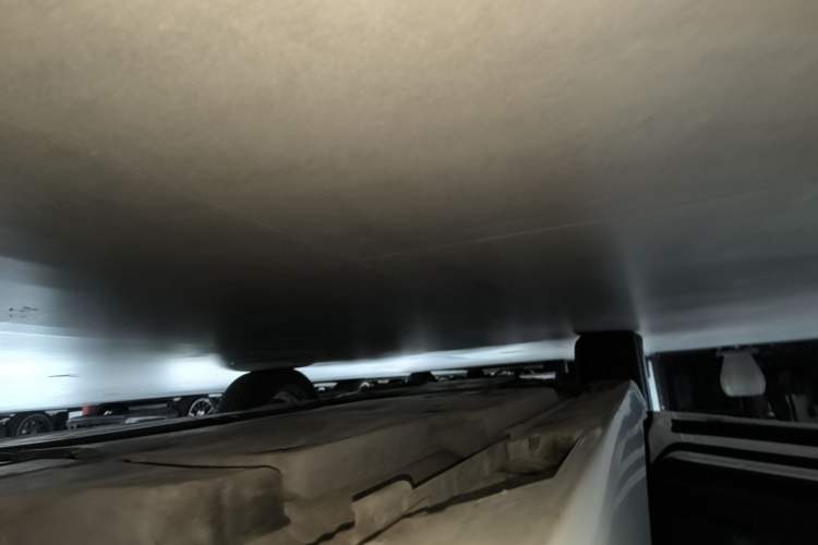 Used Toyota Avalon 2019 2.0L Luxury Edition China VI Standard Left Side Sill