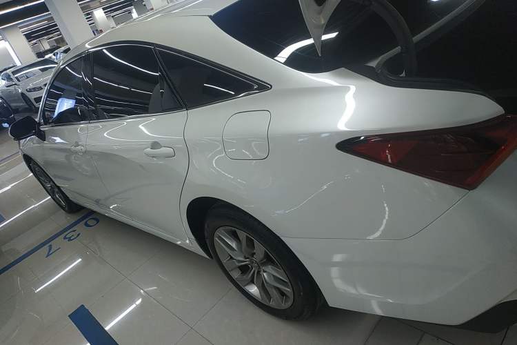 Used Toyota Avalon 2019 2.0L Ambition Edition China VI Left Side