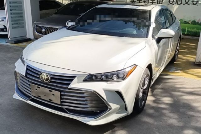 Used Toyota Avalon 2019 2.0L Luxury Edition China VI Standard