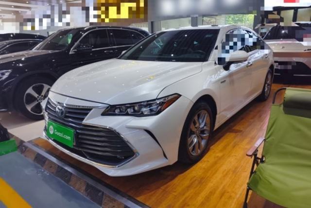 Used Toyota Avalon 2019 Dual-Engine 2.5L Luxury Edition China VI Standard