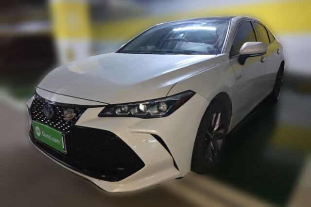 Used Toyota Avalon 2019 Dual-Engine 2.5L Luxury Edition China VI Standard