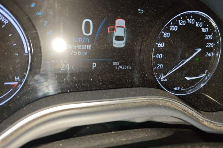 Used Toyota Avalon 2019 Dual-Engine 2.5L Luxury Edition China VI Standard Odometer Close Up