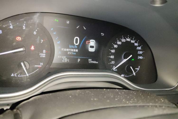 Used Toyota Avalon 2019 2.0L Luxury Edition China VI Standard Odometer Close Up