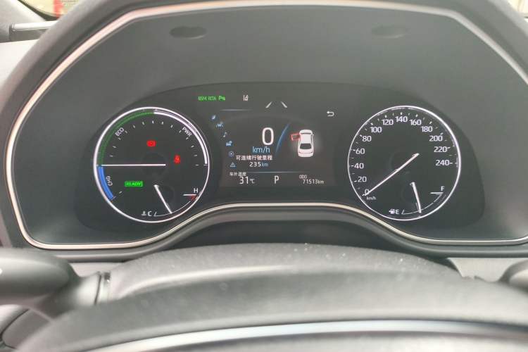 Used Toyota Avalon 2019 Dual-Engine 2.5L XLE Prestige Version China VI Standard Odometer Close Up