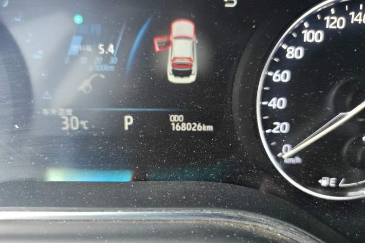 Used Toyota Avalon 2019 Dual-Engine 2.5L XLE Prestige Version China VI Standard Odometer Close Up