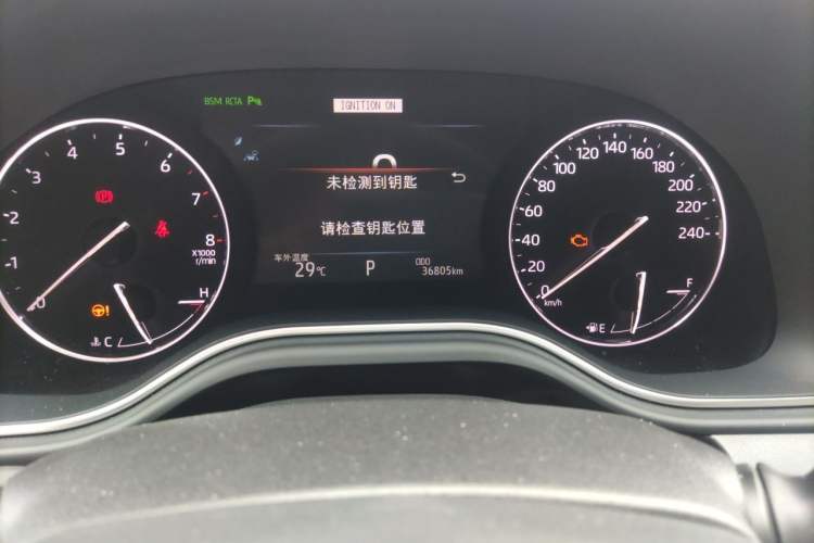 Used Toyota Avalon 2019 2.5L Touring Premium Version China VI Standard Odometer Close Up