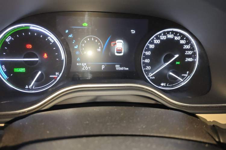 Used Toyota Avalon 2019 Dual-Engine 2.5L Luxury Edition China VI Standard Odometer Close Up