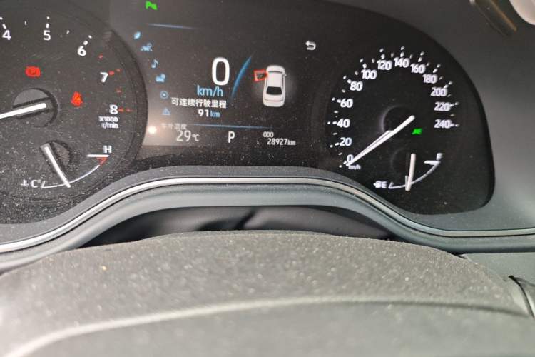 Used Toyota Avalon 2019 2.0L Luxury Edition China VI Standard Odometer Close Up