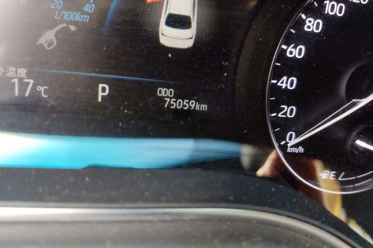 Used Toyota Avalon 2019 2.5L Touring Premium Version China V Standard Odometer Close Up