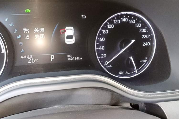 Used Toyota Avalon 2019 Dual-Engine 2.5L Luxury Edition China VI Standard Odometer Close Up