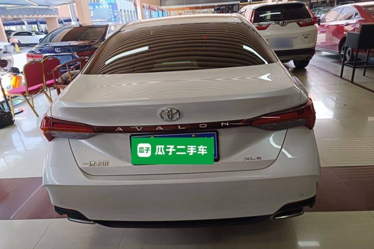 Used Toyota Avalon 2019 2.0L XLE Premium Edition China VI Rear