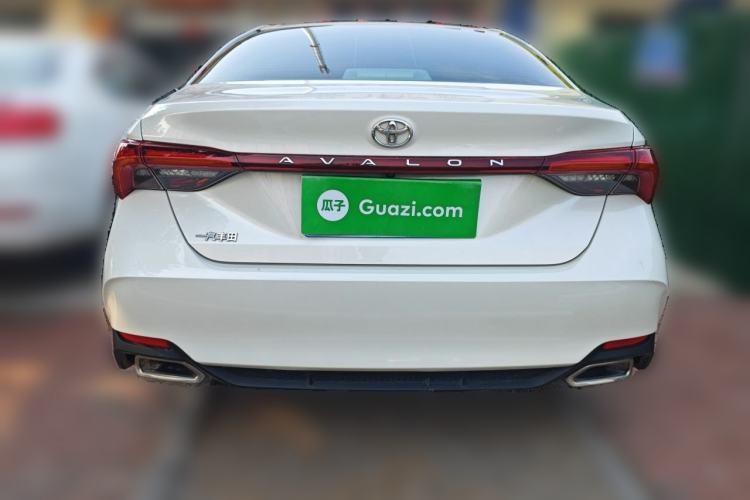 Used Toyota Avalon 2019 2.0L Luxury Edition China VI Standard Rear