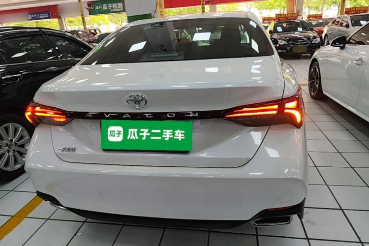Used Toyota Avalon 2019 2.0L Ambition Edition China VI Rear