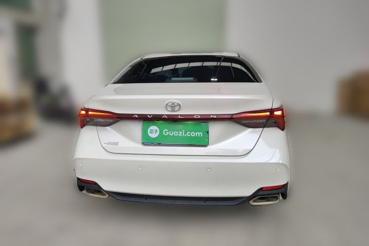Used Toyota Avalon 2019 2.0L Luxury Edition China VI Standard Rear
