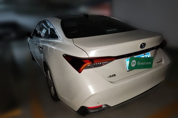 Used Toyota Avalon 2019 Dual-Engine 2.5L Limited Flagship Edition China VI Standard Rear Left 45 Deg