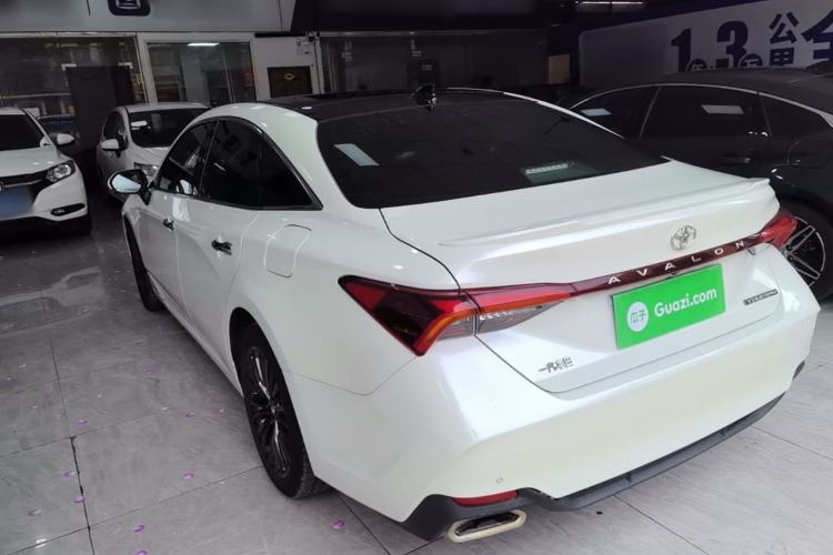 Used Toyota Avalon 2019 2.5L Touring Premium Version China VI Standard Rear Left 45 Deg