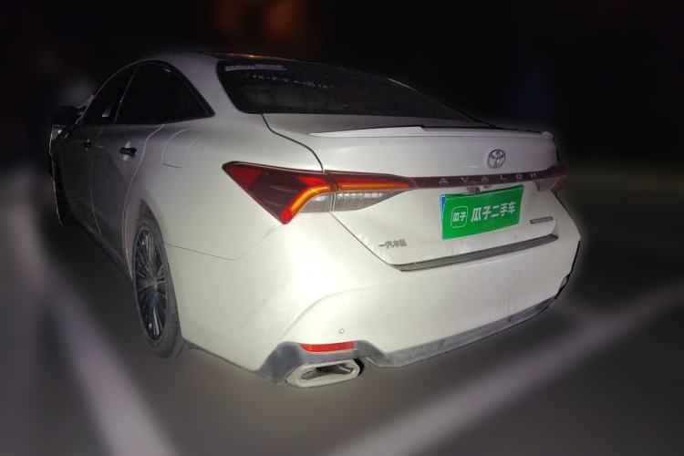 Used Toyota Avalon 2019 2.5L Touring Premium Version China VI Standard Rear Left 45 Deg