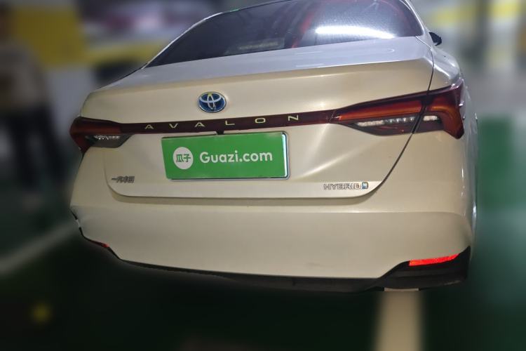 Used Toyota Avalon 2019 Dual-Engine 2.5L Luxury Edition China VI Standard Rear