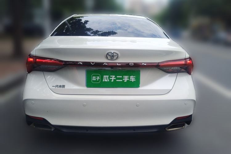 Used Toyota Avalon 2019 2.0L Luxury Edition China VI Standard Rear