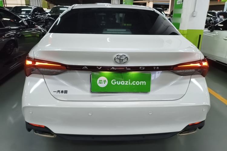 Used Toyota Avalon 2019 2.0L Luxury Edition China VI Standard Rear